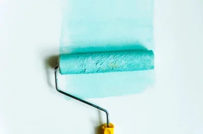 Peinture intérieure à Saint-Éloi — murs, plafonds et boiseries